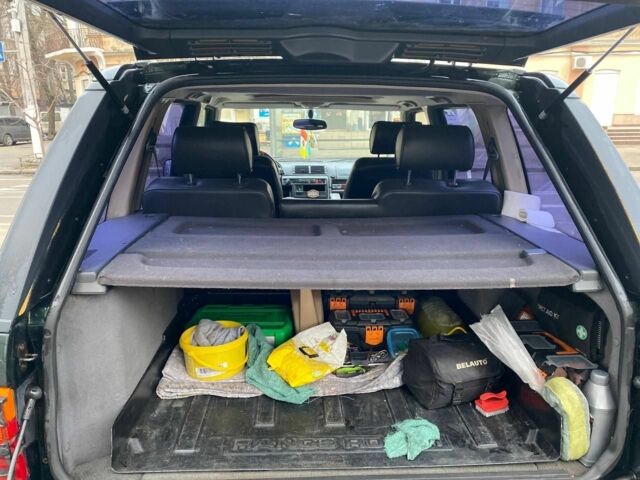 Зеленый Ленд Ровер Рендж Ровер, объемом двигателя 2.5 л и пробегом 350 тыс. км за 7000 $, фото 5 на Automoto.ua