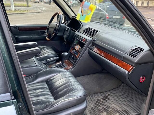 Зеленый Ленд Ровер Рендж Ровер, объемом двигателя 2.5 л и пробегом 350 тыс. км за 7000 $, фото 7 на Automoto.ua