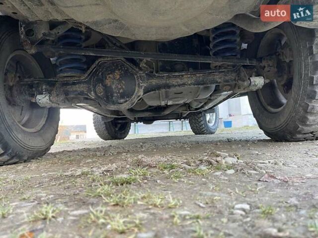 Зелений Ленд Ровер Рендж Ровер, об'ємом двигуна 2.5 л та пробігом 387 тис. км за 6500 $, фото 20 на Automoto.ua