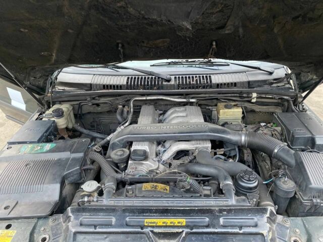 Зеленый Ленд Ровер Рендж Ровер, объемом двигателя 2.5 л и пробегом 350 тыс. км за 7000 $, фото 10 на Automoto.ua