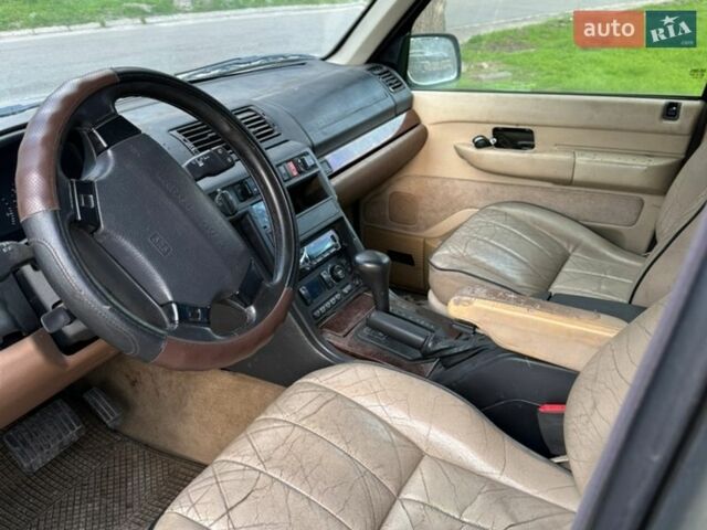 Зелений Ленд Ровер Рендж Ровер, об'ємом двигуна 3.95 л та пробігом 380 тис. км за 4800 $, фото 7 на Automoto.ua