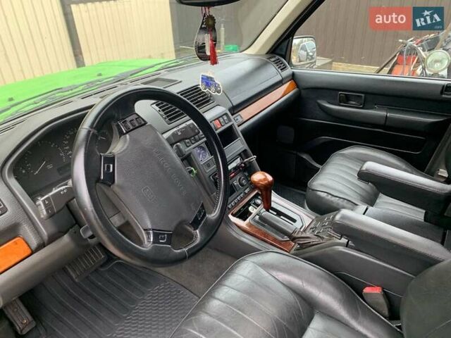 Ленд Ровер Рендж Ровер 1997 в Киеве на Automoto.ua Зеленый Ленд Ровер Рендж Ровер, объемом двигателя 2.5 л и пробегом 150 тыс. км за 14800 $, фото 5 на Automoto.ua