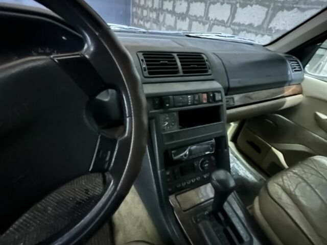 Зеленый Ленд Ровер Рендж Ровер, объемом двигателя 4 л и пробегом 300 тыс. км за 4300 $, фото 1 на Automoto.ua