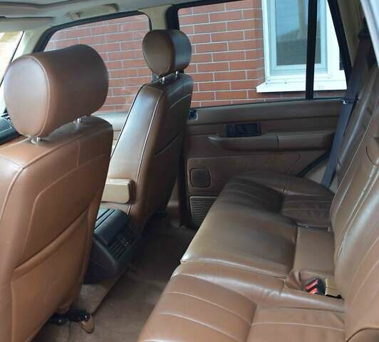 Зеленый Ленд Ровер Рендж Ровер, объемом двигателя 2.5 л и пробегом 228 тыс. км за 9999 $, фото 10 на Automoto.ua