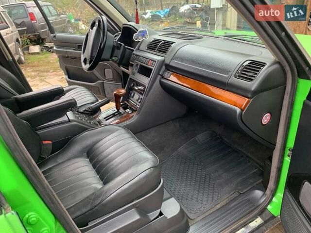 Ленд Ровер Рендж Ровер 1997 в Киеве на Automoto.ua Зеленый Ленд Ровер Рендж Ровер, объемом двигателя 2.5 л и пробегом 150 тыс. км за 14800 $, фото 10 на Automoto.ua