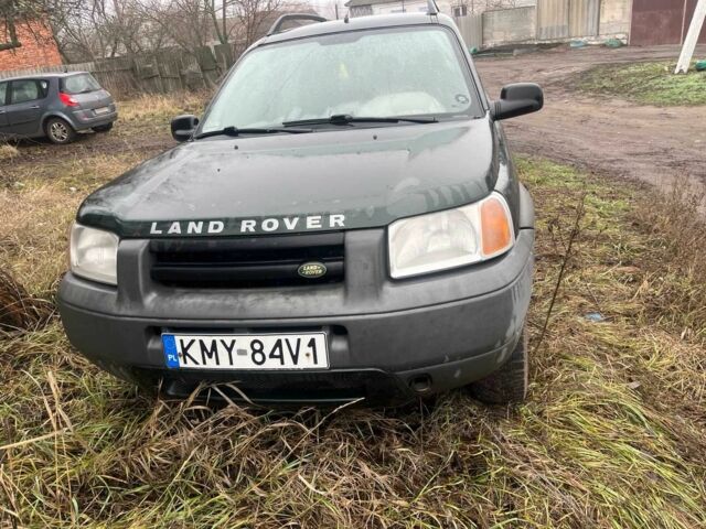 Зеленый Ленд Ровер Рендж Ровер, объемом двигателя 2 л и пробегом 180 тыс. км за 1893 $, фото 3 на Automoto.ua