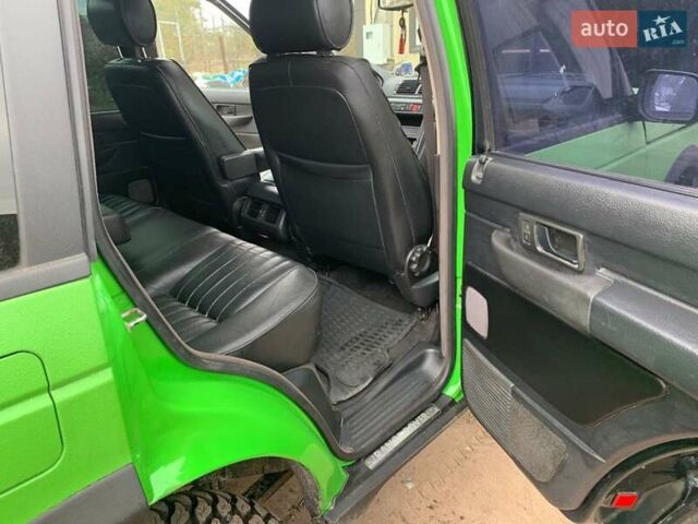 Ленд Ровер Рендж Ровер 1997 в Киеве на Automoto.ua Зеленый Ленд Ровер Рендж Ровер, объемом двигателя 2.5 л и пробегом 150 тыс. км за 14800 $, фото 6 на Automoto.ua
