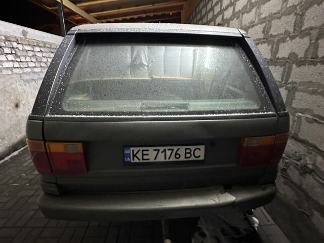 Зеленый Ленд Ровер Рендж Ровер, объемом двигателя 4 л и пробегом 300 тыс. км за 4300 $, фото 4 на Automoto.ua