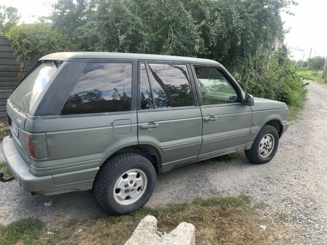 Зеленый Ленд Ровер Рендж Ровер, объемом двигателя 2.5 л и пробегом 250 тыс. км за 3385 $, фото 4 на Automoto.ua