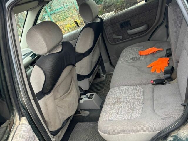 Зелений Ленд Ровер Рендж Ровер, об'ємом двигуна 0 л та пробігом 290 тис. км за 3000 $, фото 6 на Automoto.ua