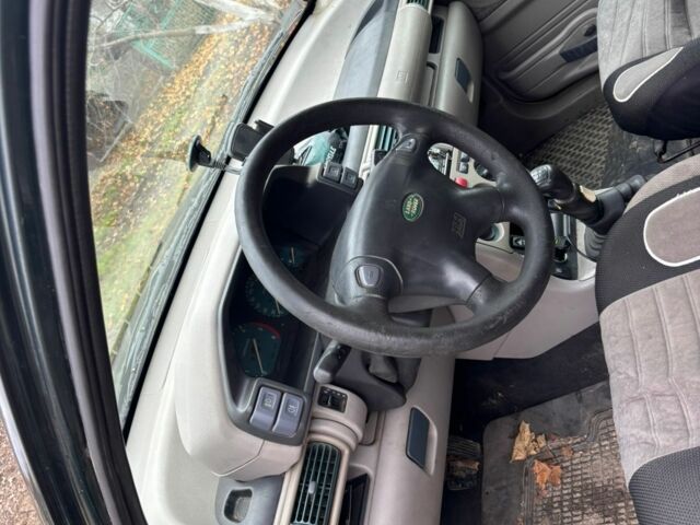 Зелений Ленд Ровер Рендж Ровер, об'ємом двигуна 0 л та пробігом 290 тис. км за 3000 $, фото 7 на Automoto.ua