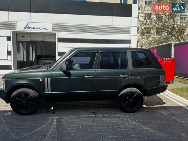 Зеленый Ленд Ровер Рендж Ровер, объемом двигателя 3 л и пробегом 360 тыс. км за 6000 $, фото 2 на Automoto.ua