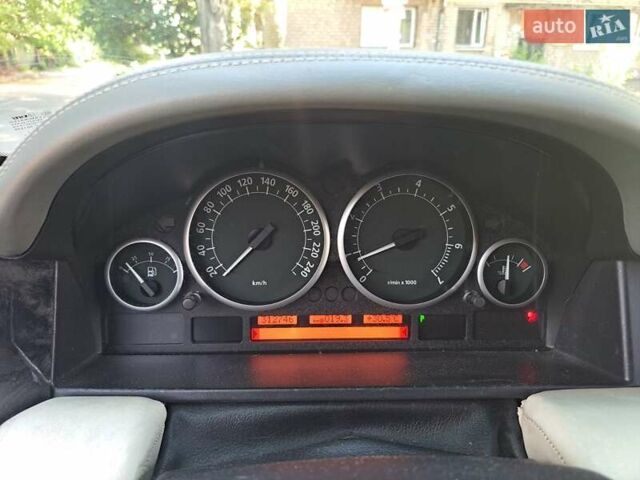 Зелений Ленд Ровер Рендж Ровер, об'ємом двигуна 4.4 л та пробігом 312 тис. км за 9000 $, фото 3 на Automoto.ua