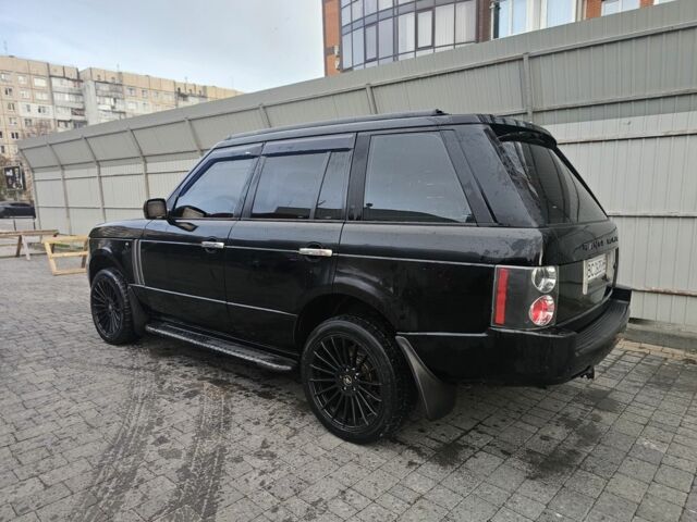 Ленд Ровер Рендж Ровер 2004 в Львове на Automoto.ua Зеленый Ленд Ровер Рендж Ровер, объемом двигателя 0 л и пробегом 400 тыс. км за 7300 $, фото 6 на Automoto.ua