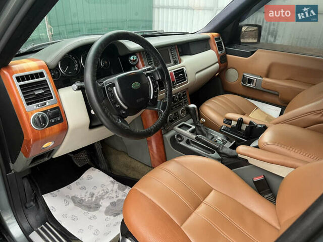 Зеленый Ленд Ровер Рендж Ровер, объемом двигателя 2.93 л и пробегом 500 тыс. км за 7500 $, фото 6 на Automoto.ua