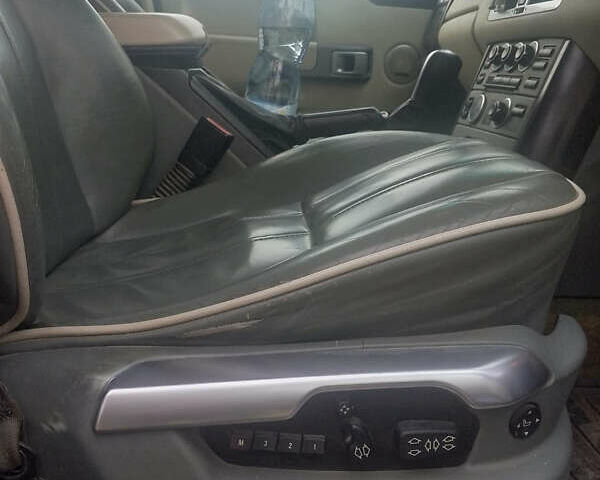 Зелений Ленд Ровер Рендж Ровер, об'ємом двигуна 3 л та пробігом 220 тис. км за 4500 $, фото 7 на Automoto.ua