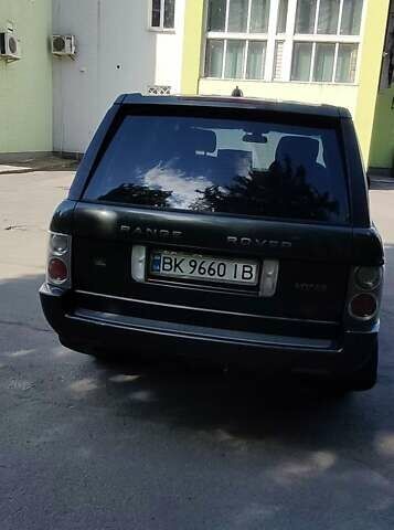 Зеленый Ленд Ровер Рендж Ровер, объемом двигателя 3 л и пробегом 427 тыс. км за 11300 $, фото 9 на Automoto.ua