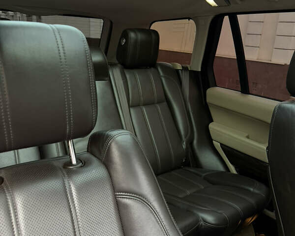 Зеленый Ленд Ровер Рендж Ровер, объемом двигателя 5 л и пробегом 168 тыс. км за 29900 $, фото 26 на Automoto.ua