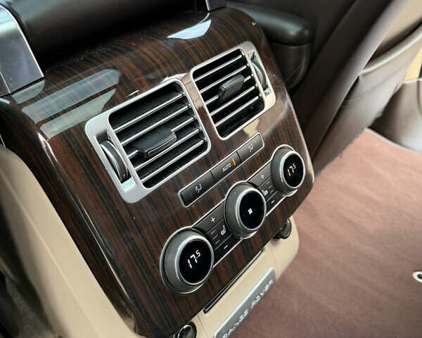 Зеленый Ленд Ровер Рендж Ровер, объемом двигателя 5 л и пробегом 168 тыс. км за 29900 $, фото 30 на Automoto.ua