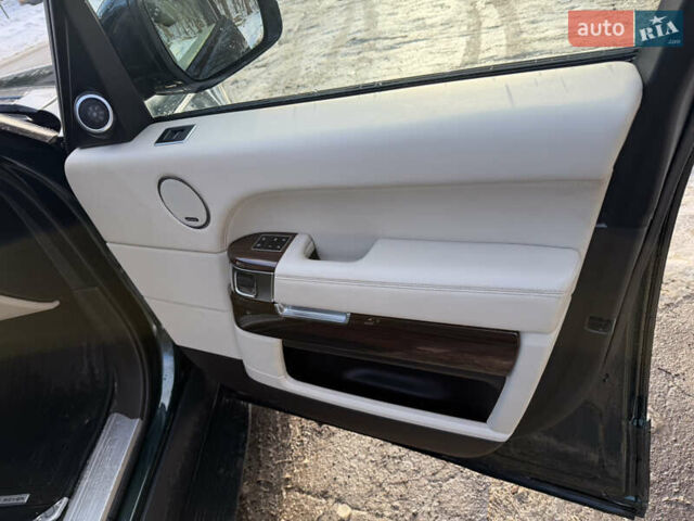 Зелений Ленд Ровер Рендж Ровер, об'ємом двигуна 3 л та пробігом 130 тис. км за 24600 $, фото 12 на Automoto.ua