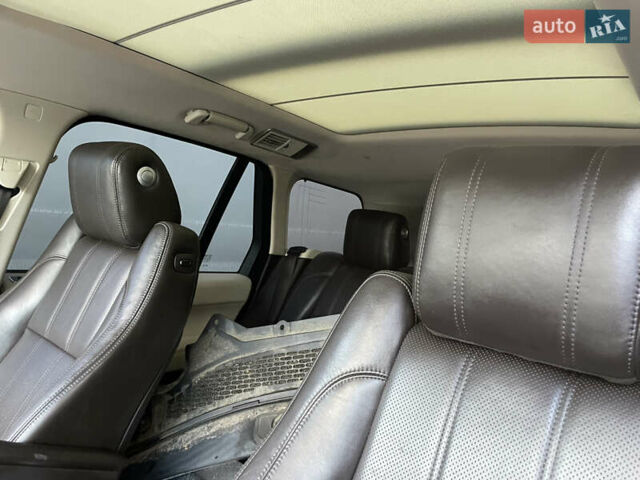 Зелений Ленд Ровер Рендж Ровер, об'ємом двигуна 3 л та пробігом 110 тис. км за 16000 $, фото 7 на Automoto.ua