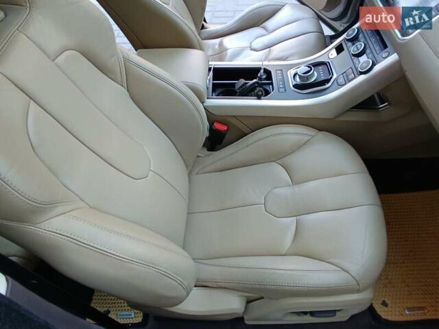 Зеленый Ленд Ровер Рендж Ровер, объемом двигателя 2 л и пробегом 141 тыс. км за 19100 $, фото 3 на Automoto.ua