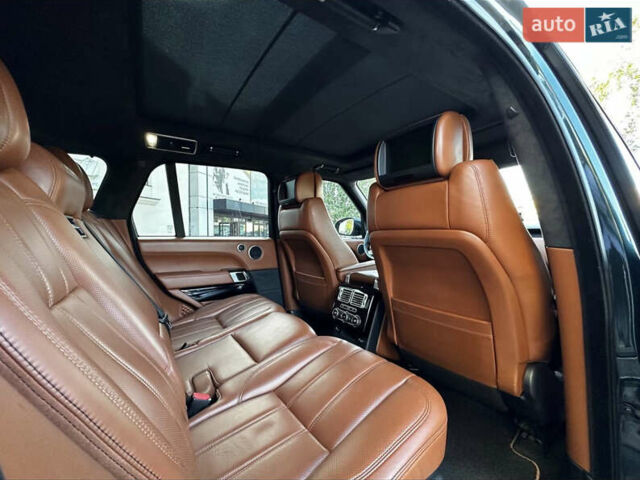 Зеленый Ленд Ровер Рендж Ровер, объемом двигателя 4.37 л и пробегом 240 тыс. км за 31000 $, фото 12 на Automoto.ua