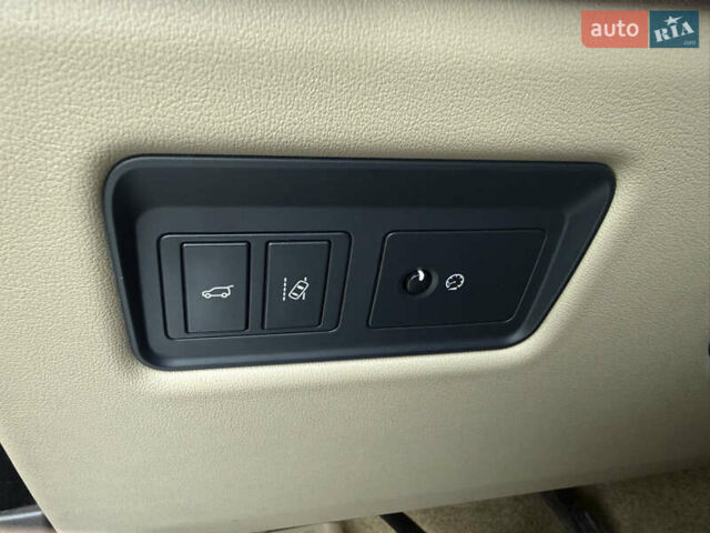 Зеленый Ленд Ровер Рендж Ровер, объемом двигателя 2.99 л и пробегом 172 тыс. км за 42999 $, фото 13 на Automoto.ua