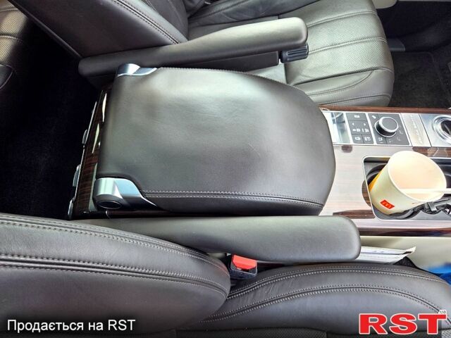 Зеленый Ленд Ровер Рендж Ровер, объемом двигателя 3 л и пробегом 16200 тыс. км за 28000 $, фото 11 на Automoto.ua