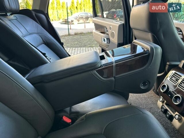 Зелений Ленд Ровер Рендж Ровер, об'ємом двигуна 4.37 л та пробігом 94 тис. км за 76500 $, фото 59 на Automoto.ua