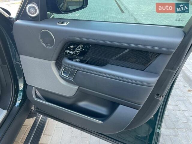 Зеленый Ленд Ровер Рендж Ровер, объемом двигателя 5 л и пробегом 199 тыс. км за 67000 $, фото 17 на Automoto.ua