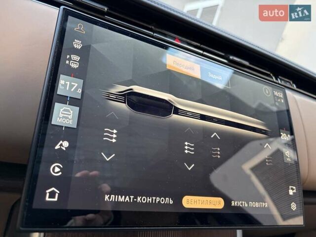 Зеленый Ленд Ровер Рендж Ровер, объемом двигателя 3 л и пробегом 10 тыс. км за 215000 $, фото 20 на Automoto.ua