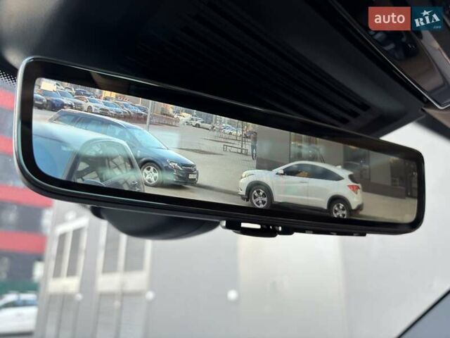 Зеленый Ленд Ровер Рендж Ровер, объемом двигателя 3 л и пробегом 10 тыс. км за 215000 $, фото 1 на Automoto.ua