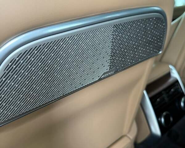 Зеленый Ленд Ровер Рендж Ровер, объемом двигателя 3 л и пробегом 10 тыс. км за 222000 $, фото 22 на Automoto.ua