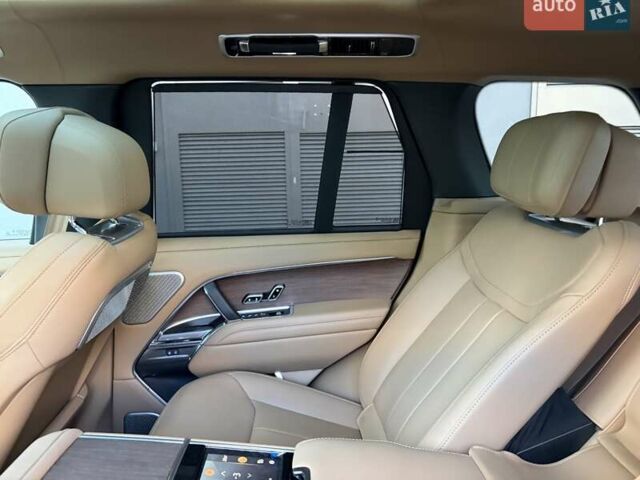 Зеленый Ленд Ровер Рендж Ровер, объемом двигателя 3 л и пробегом 10 тыс. км за 215000 $, фото 55 на Automoto.ua