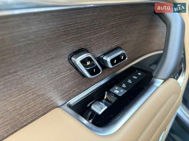 Зеленый Ленд Ровер Рендж Ровер, объемом двигателя 3 л и пробегом 10 тыс. км за 215000 $, фото 71 на Automoto.ua