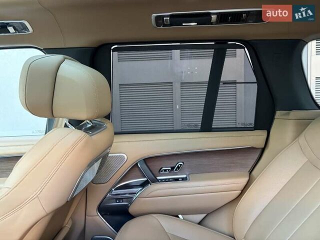 Зеленый Ленд Ровер Рендж Ровер, объемом двигателя 3 л и пробегом 10 тыс. км за 215000 $, фото 49 на Automoto.ua