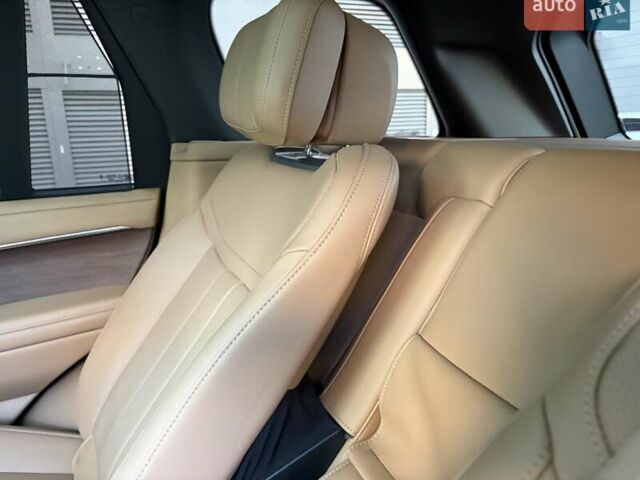 Зеленый Ленд Ровер Рендж Ровер, объемом двигателя 3 л и пробегом 10 тыс. км за 215000 $, фото 44 на Automoto.ua