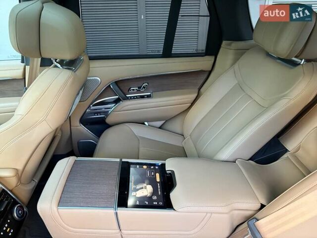 Зеленый Ленд Ровер Рендж Ровер, объемом двигателя 3 л и пробегом 10 тыс. км за 215000 $, фото 60 на Automoto.ua