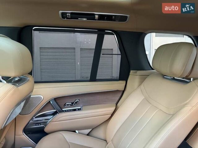 Зеленый Ленд Ровер Рендж Ровер, объемом двигателя 3 л и пробегом 10 тыс. км за 215000 $, фото 46 на Automoto.ua