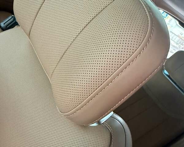 Зеленый Ленд Ровер Рендж Ровер, объемом двигателя 3 л и пробегом 10 тыс. км за 222000 $, фото 3 на Automoto.ua