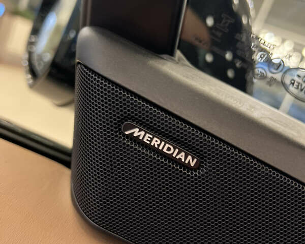 Зеленый Ленд Ровер Рендж Ровер, объемом двигателя 3 л и пробегом 24 тыс. км за 170000 $, фото 27 на Automoto.ua