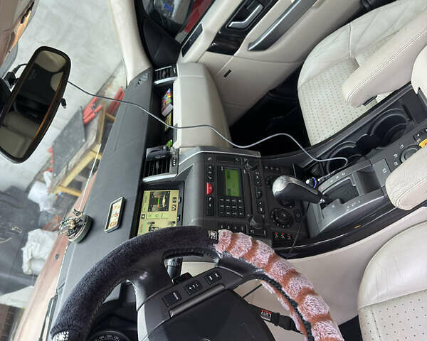 Помаранчевий Ленд Ровер Рендж Ровер, об'ємом двигуна 4.2 л та пробігом 230 тис. км за 9800 $, фото 2 на Automoto.ua