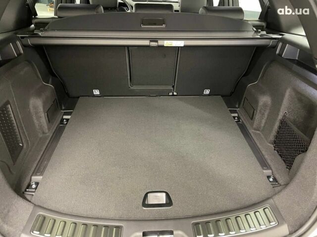 Белый Ленд Ровер Discovery Sport, объемом двигателя 2 л и пробегом 2 тыс. км за 24700 $, фото 6 на Automoto.ua