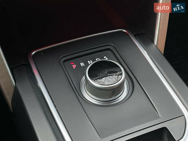 Білий Ленд Ровер Discovery Sport, об'ємом двигуна 2.2 л та пробігом 196 тис. км за 21999 $, фото 24 на Automoto.ua