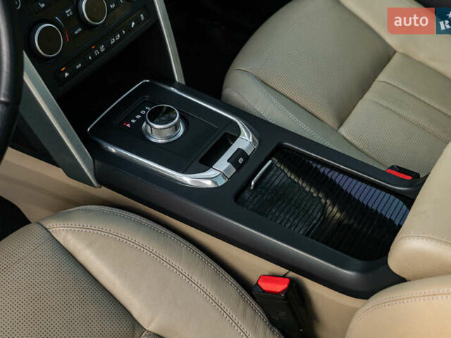 Белый Ленд Ровер Discovery Sport, объемом двигателя 2 л и пробегом 135 тыс. км за 16500 $, фото 14 на Automoto.ua