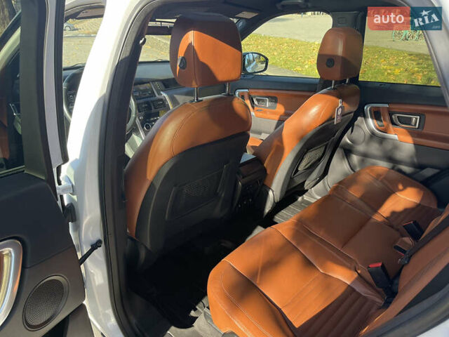 Белый Ленд Ровер Discovery Sport, объемом двигателя 2 л и пробегом 165 тыс. км за 19700 $, фото 27 на Automoto.ua