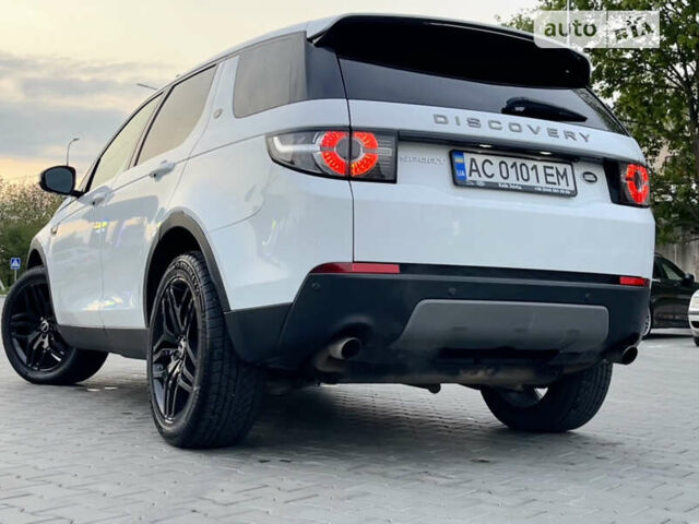 Белый Ленд Ровер Discovery Sport, объемом двигателя 2 л и пробегом 126 тыс. км за 20999 $, фото 11 на Automoto.ua