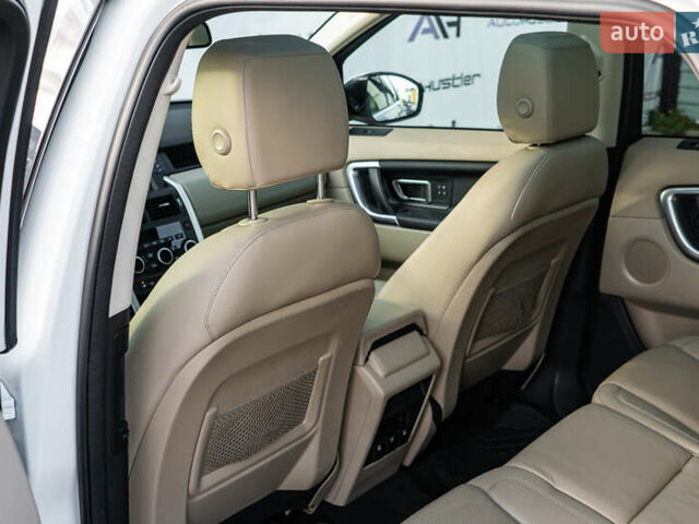 Белый Ленд Ровер Discovery Sport, объемом двигателя 2 л и пробегом 135 тыс. км за 16500 $, фото 21 на Automoto.ua