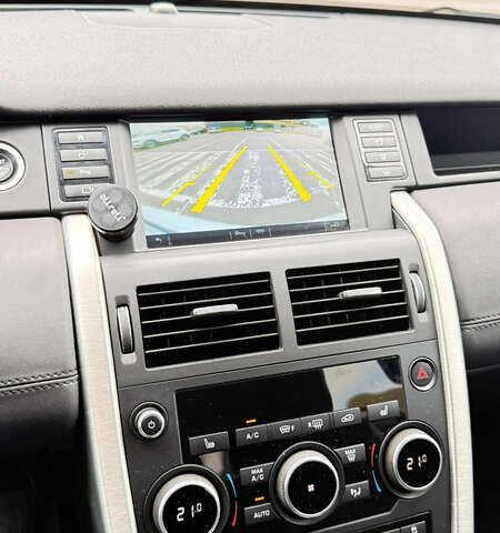 Белый Ленд Ровер Discovery Sport, объемом двигателя 2 л и пробегом 171 тыс. км за 19000 $, фото 21 на Automoto.ua